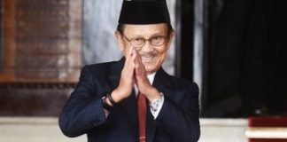 Bacharuddin Jusuf Habibie meninggal dunia